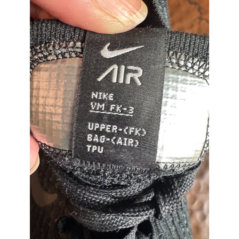 Nike Air VaporMax Flyknit 3 US 10 EU 44 Triple Black AJ6900-004 - Picture 7 of 8